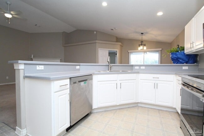 Building Photo - 4119 Spinnaker Pl