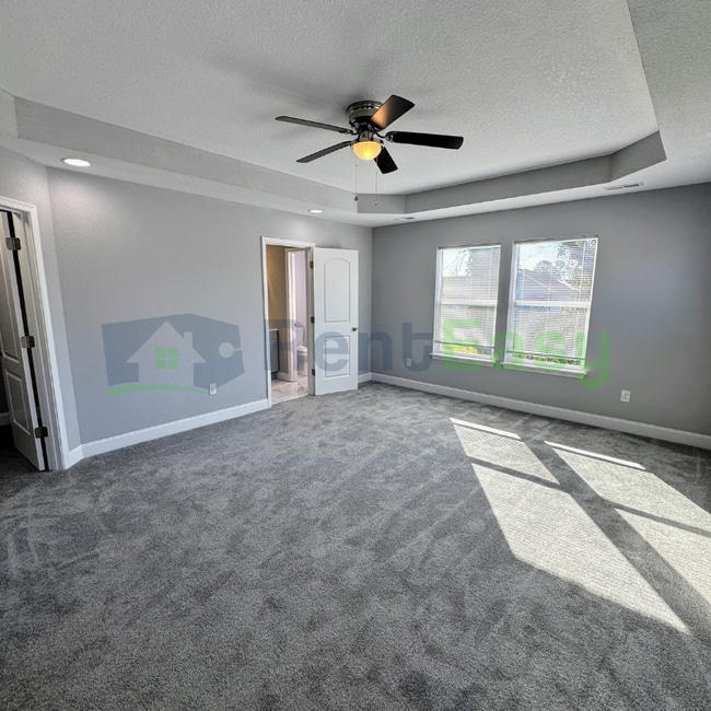 Building Photo - 511 Mason Ave