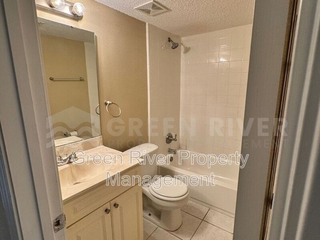 Building Photo - 3917 Corrida Ct