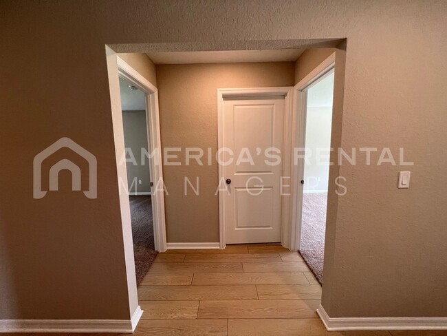 Building Photo - Home For Rent in Sebring, FL!!! Available ...