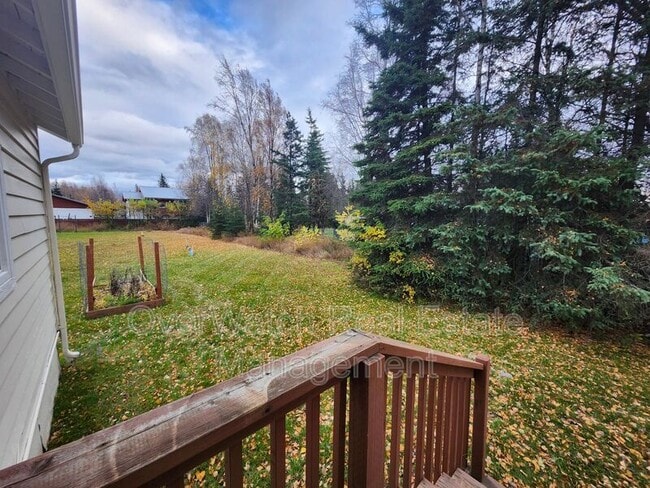 Building Photo - 7727 Jewel Lake Rd