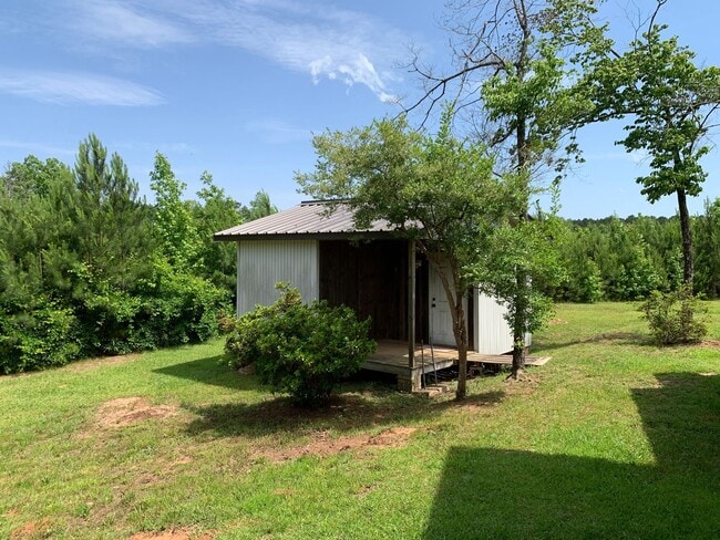 Building Photo - Unique Home and Land in Camp Hill