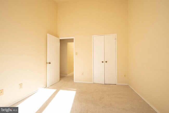 Building Photo - 10923 Whiterim Dr