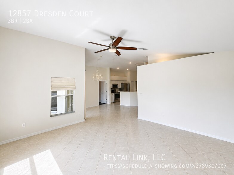 Building Photo - 12857 Dresden Ct