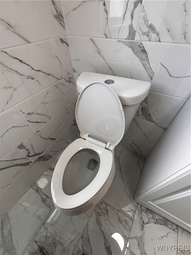 Building Photo - 432 Wohlers Ave