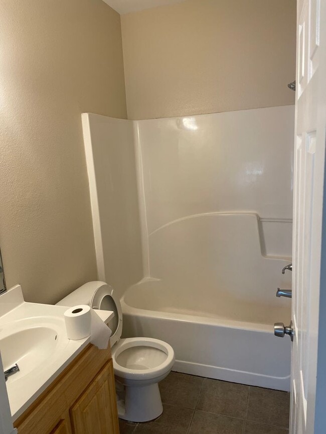 Building Photo - 9082 Cedar Ct