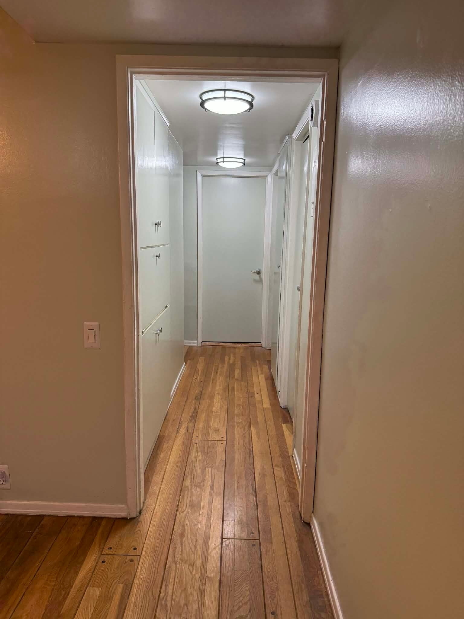 Building Photo - 3200 S Sepulveda Blvd