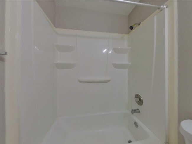 Building Photo - 3107 Lucida Ln