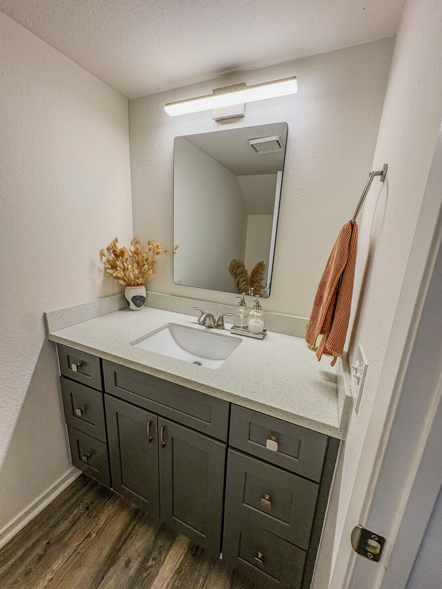 Building Photo - 2520 Via Esparto