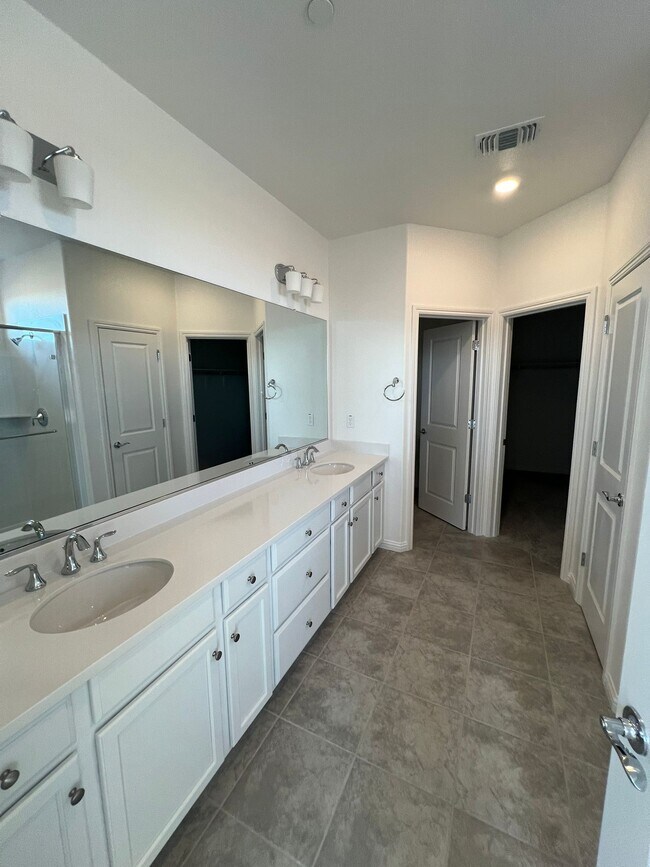 Building Photo - 3137 Barnowl Wy
