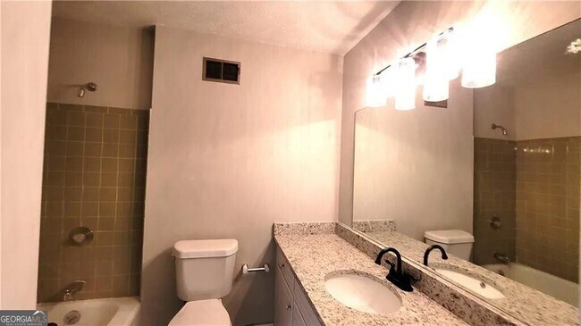 Building Photo - 4153 Wellington Hills Dr