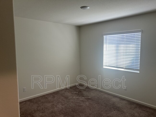 Building Photo - 3751 Rynders Way