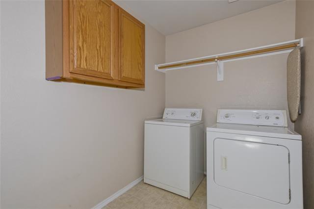 Building Photo - 100 Pinnacle Cir
