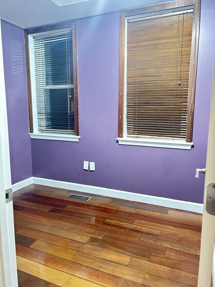 Bedroom 2 - 118 Bates St NW