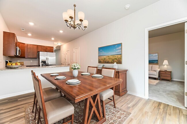 Building Photo - 7289 Bellacroft Dr