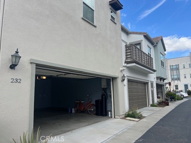 Building Photo - 232 Cultivate