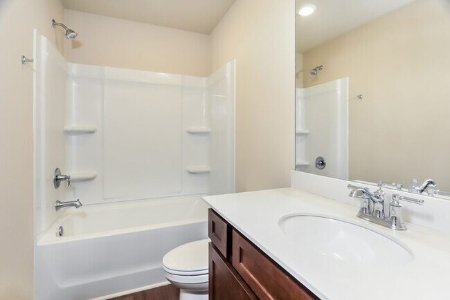 Building Photo - Hpme for rent in Pell City!