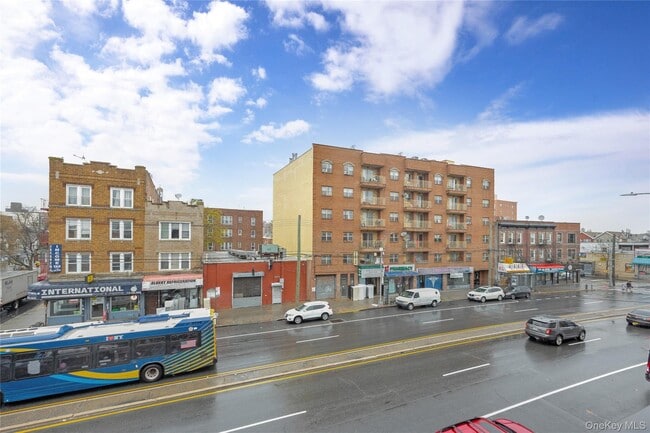 Building Photo - 172-18 Jamaica Ave