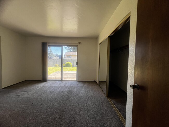 Building Photo - 2808 Harrison Ave