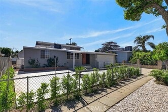 Building Photo - 7865 Cantaloupe Ave