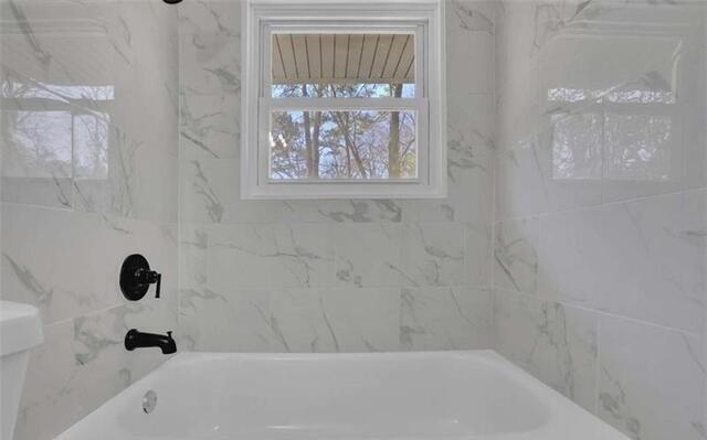 Building Photo - 3047 Horse Shoe Dr