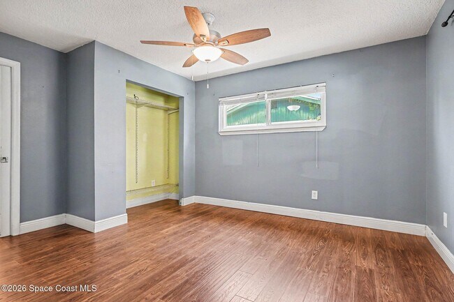 Building Photo - 512 Dijon Dr