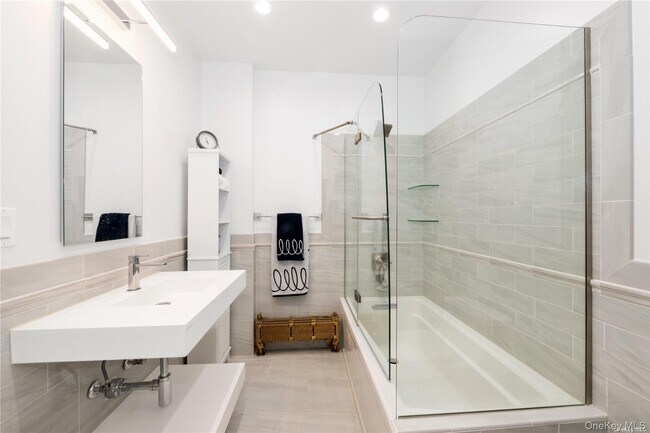 Building Photo - 29-33-33 212th St