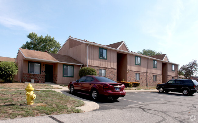 Primary Photo - Heather Heights Apartments