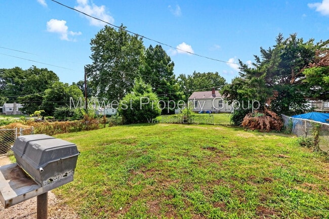 Building Photo - 5344 Colton Dr