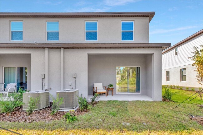 Building Photo - 6032 Shiner St