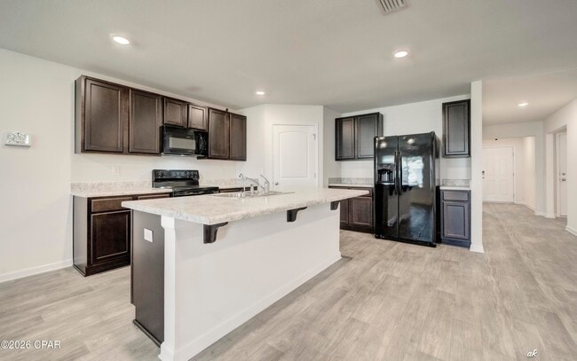 Building Photo - 112 Red Bay Rd