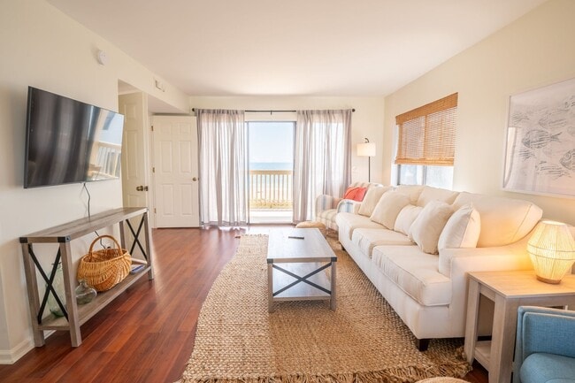 Building Photo - OCEANFRONT OFF-SEASON FURNISHED MONTHLY RENTAL