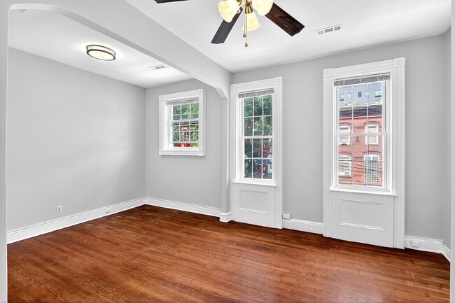 Building Photo - 99 Jewett Ave