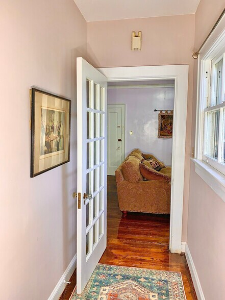 Building Photo - 211 S Princeton Cir
