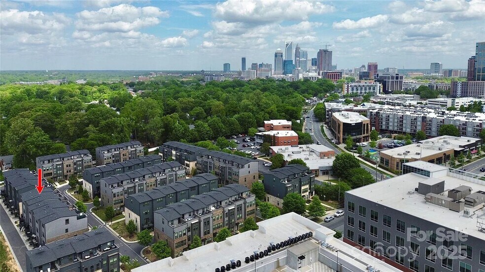 Building Photo - 317 Music Hall Wy