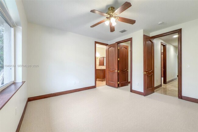 Building Photo - 8480 SW 98th St