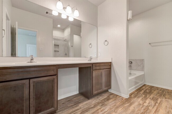 Building Photo - 2331 Strong Horse Dr