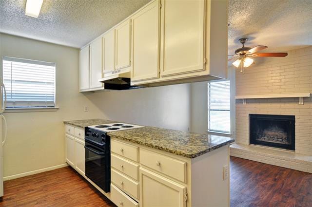 Building Photo - 6815 W Cleburne Rd