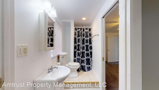 Building Photo - 3 br, 2 bath House - 1520 Stonefield Drive