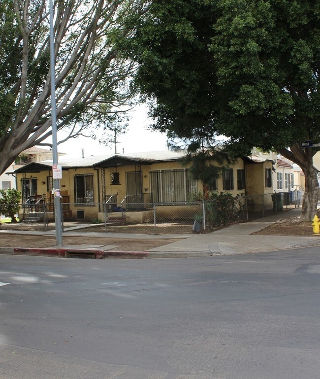 Primary Photo - 1251-1255 West Blvd