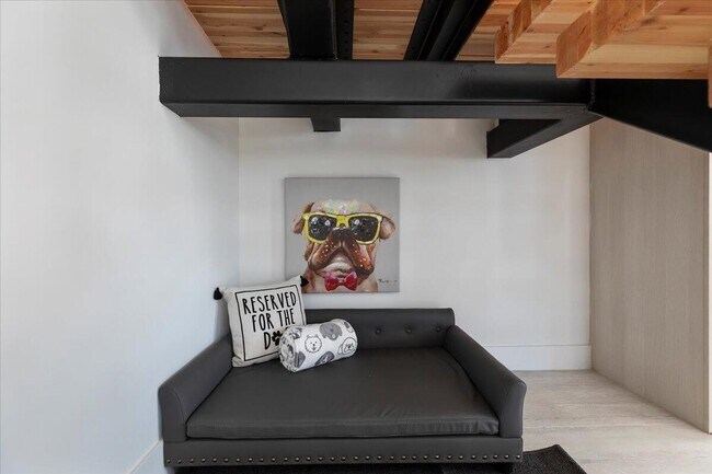 Building Photo - 51116 Avenida Mendoza