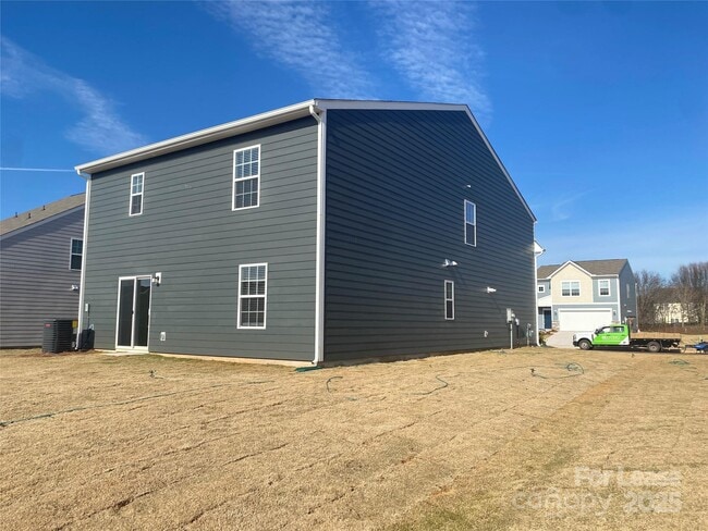 Building Photo - 123 Rock Ave