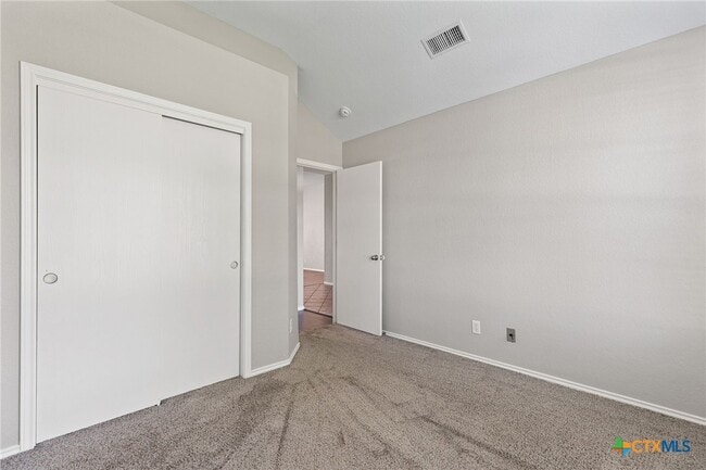 Building Photo - 7915 Redbrush