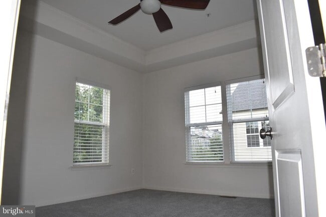 Building Photo - 22455 Glenbow Way