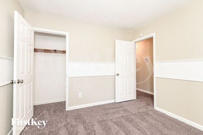 Building Photo - 130 Dunwick Ln