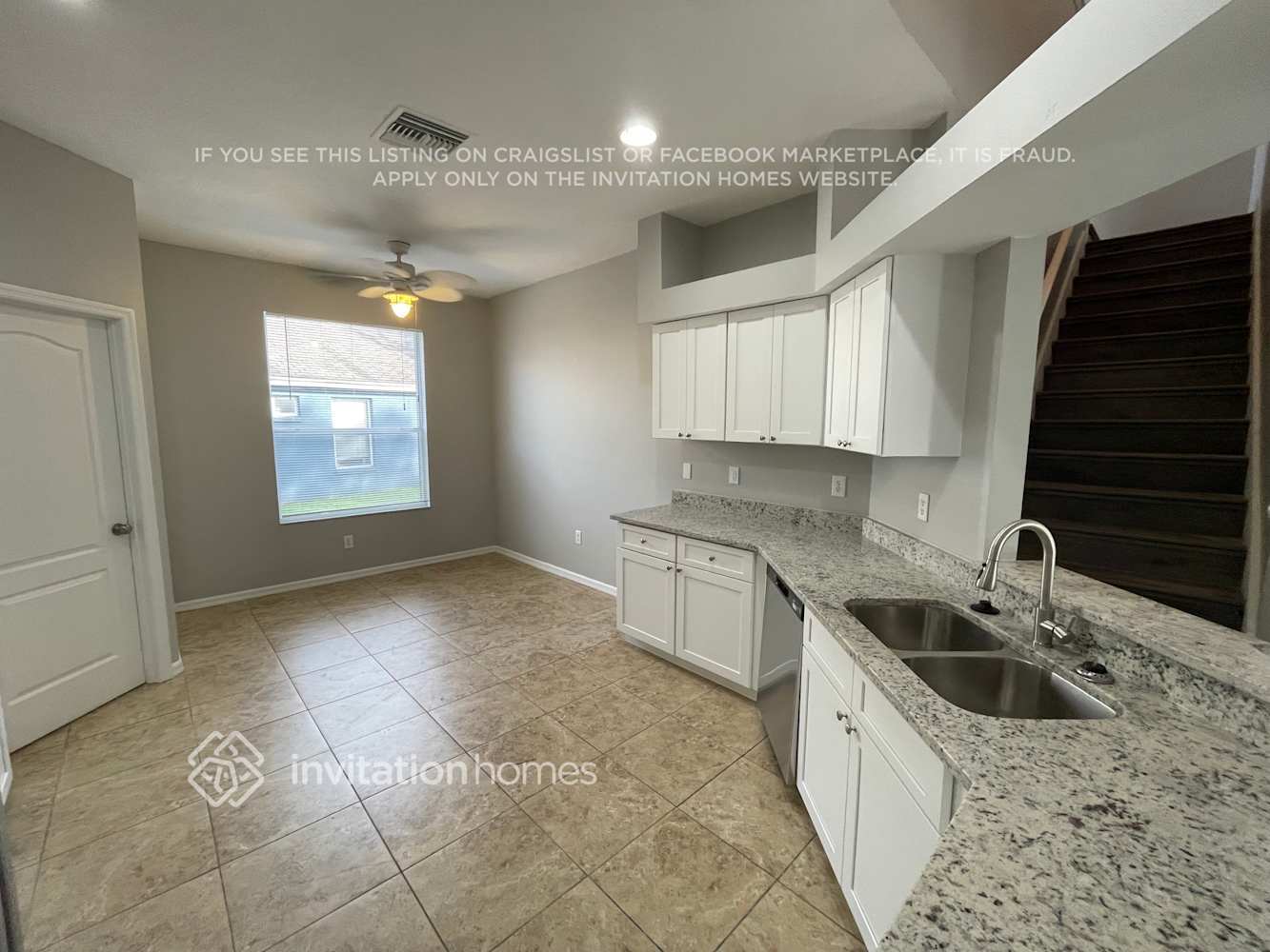 Building Photo - 2651 Silvermoss Dr