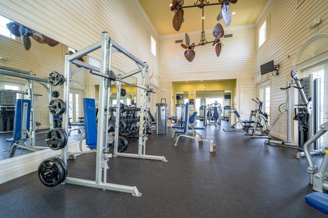 Building Photo - 167 Yacht Club Way