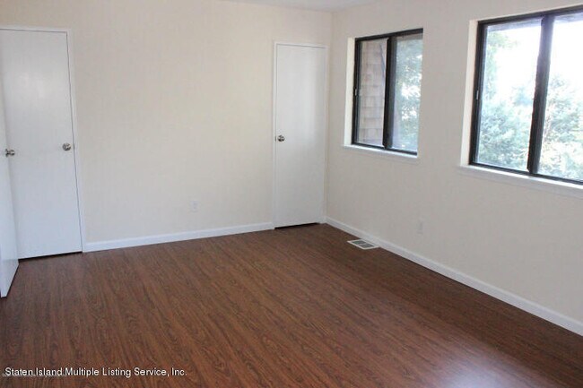 Building Photo - 460 Windham Loop