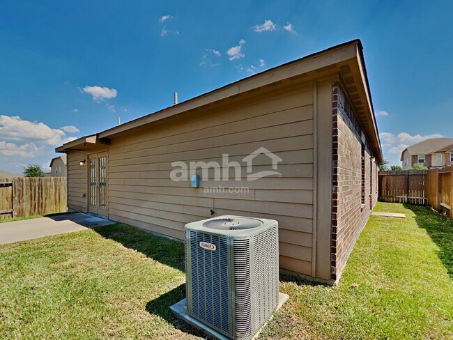 Building Photo - 21115 Baltic Rain Dr