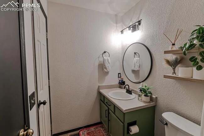 Building Photo - 11360 Justamere Dr